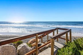 Oceanfront Family Getaway - BBQ - Oceanfront Seating